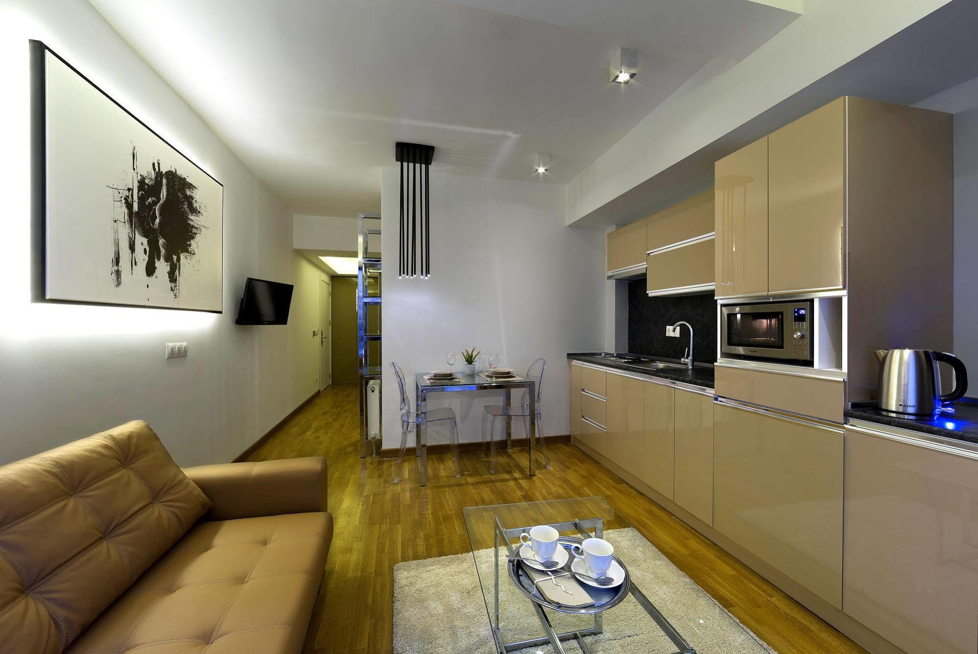 The Place Suites By Cey Истанбул Екстериор снимка